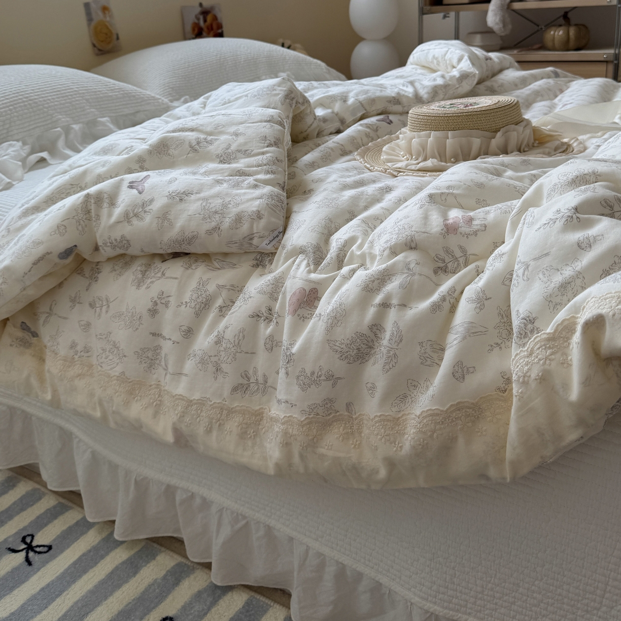 91家纺网 家纺一手货源 找家纺 一加一 2025新款A类全棉纯棉双层纱田园风懒人被冬被被子被芯（可水洗） 画棠春