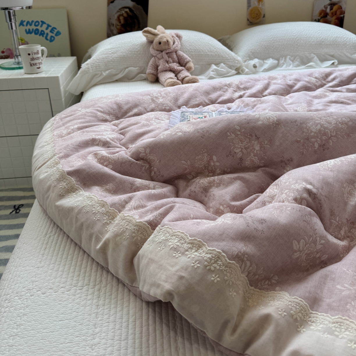 91家纺网 家纺一手货源 找家纺 一加一 2025新款A类全棉纯棉双层纱田园风懒人被冬被被子被芯（可水洗） 花蔓花影-粉