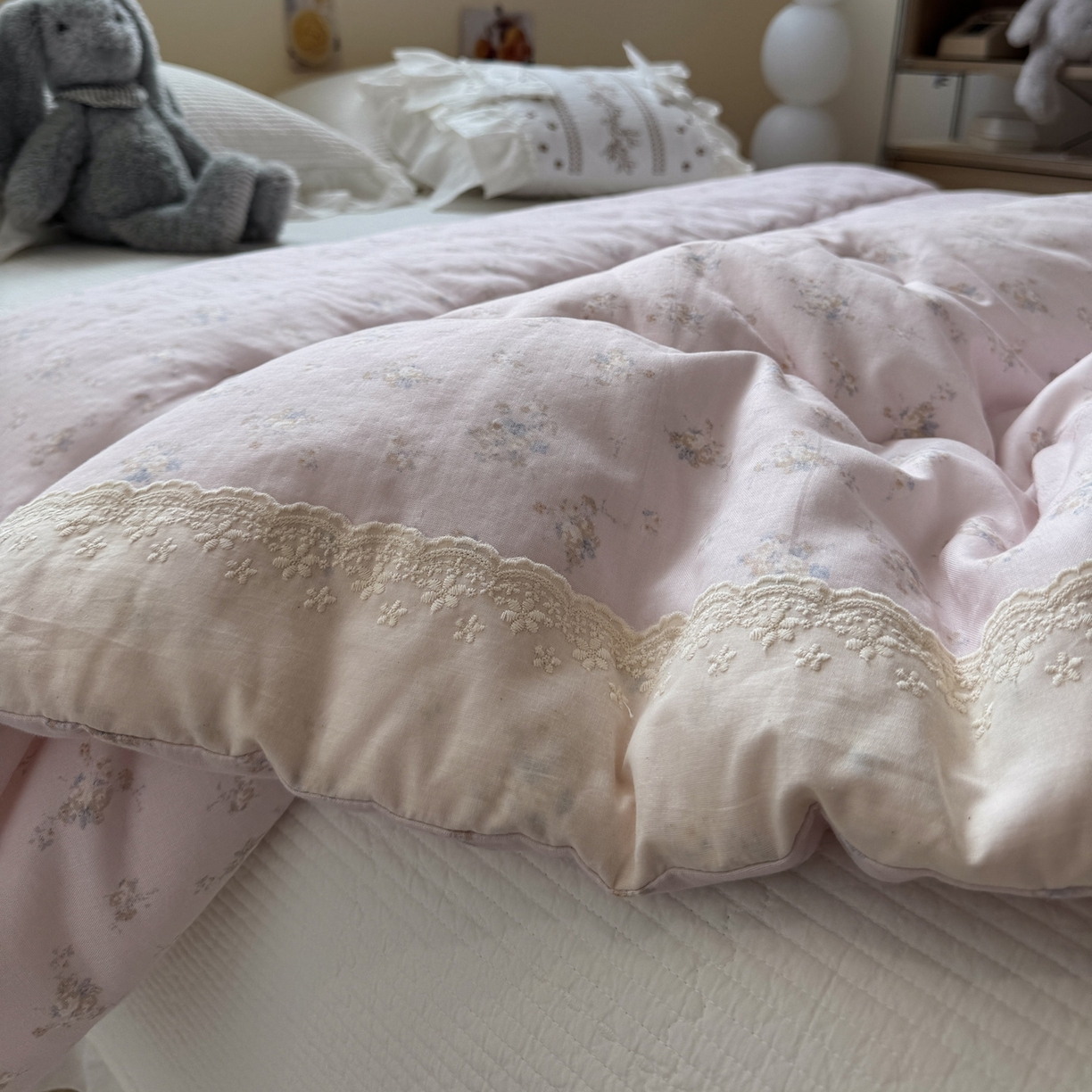 91家纺网 家纺一手货源 找家纺 一加一 2025新款A类全棉纯棉双层纱田园风懒人被冬被被子被芯（可水洗） 玲兰铛-粉