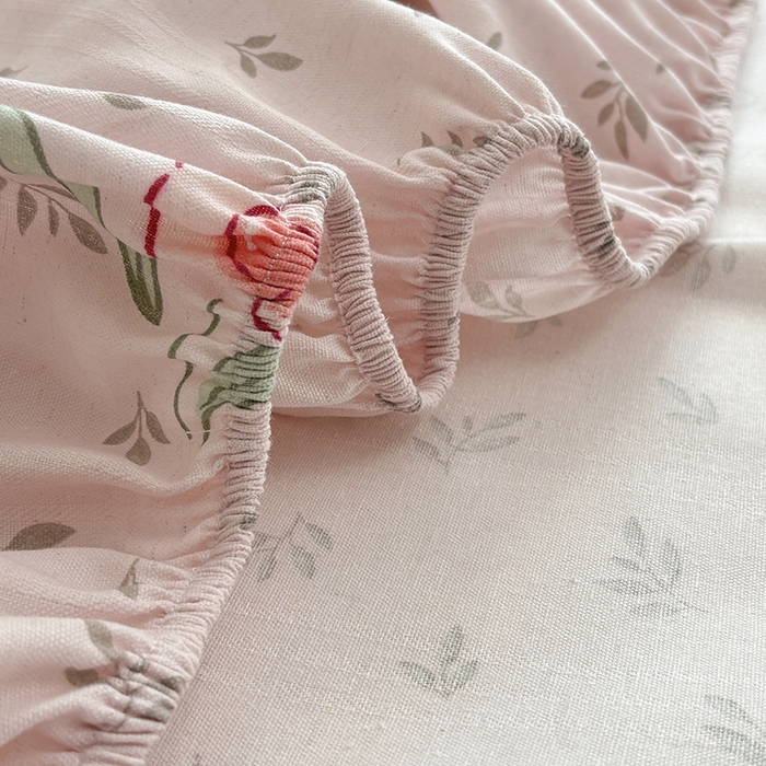 91家纺网 家纺一手货源 找家纺 青泽家纺 2025新款原棉老粗布床笠系列 浪漫花语