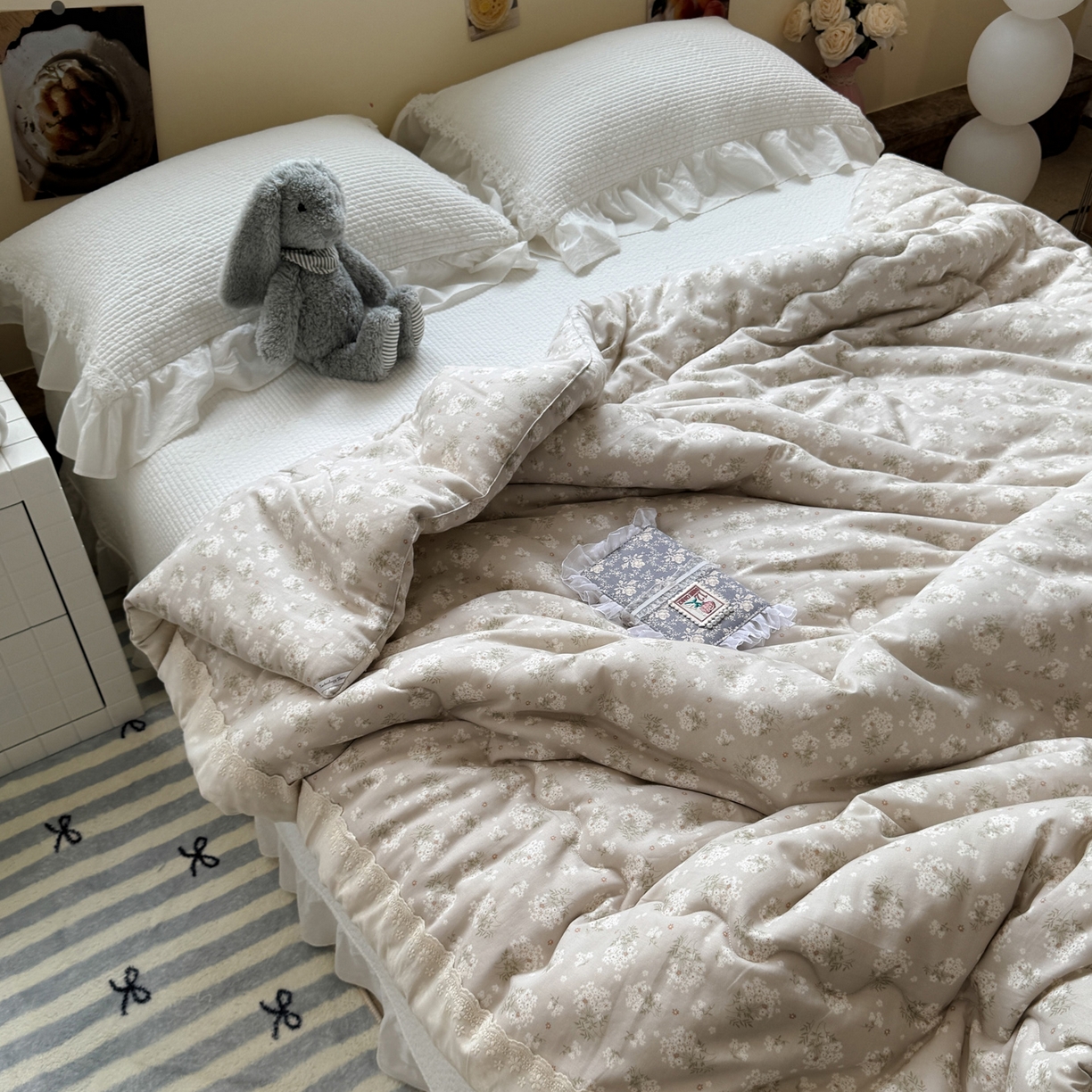 91家纺网 家纺一手货源 找家纺 一加一 2025新款A类全棉纯棉双层纱田园风懒人被冬被被子被芯（可水洗） 杏花小镇-驼