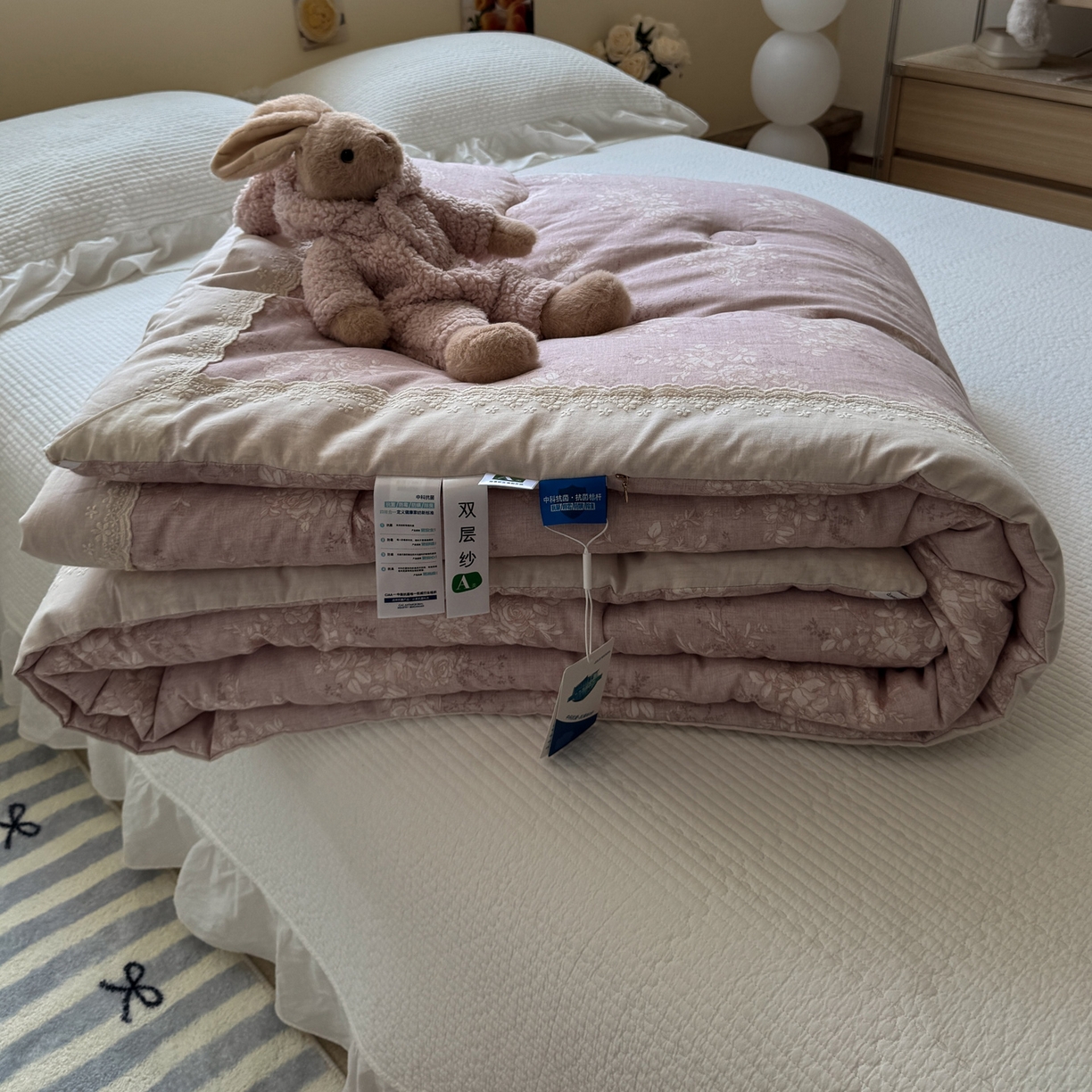 91家纺网 家纺一手货源 找家纺 一加一 2025新款A类全棉纯棉双层纱田园风懒人被冬被被子被芯（可水洗） 花蔓花影-粉