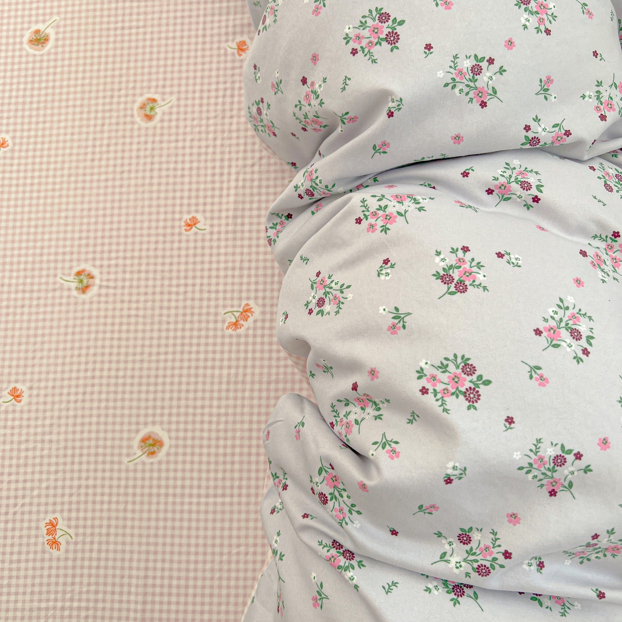 91家纺网 家纺一手货源 找家纺 韩后家纺 2025新款水洗棉印花系列四件套 黛秋-灰