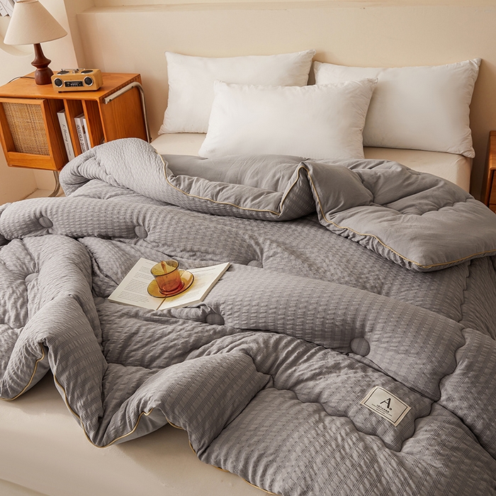 91家纺网 家纺一手货源 找家纺 （总）欢乐季 2025新款7A抗菌A类双喷提花泡泡棉大豆被四季被+被芯