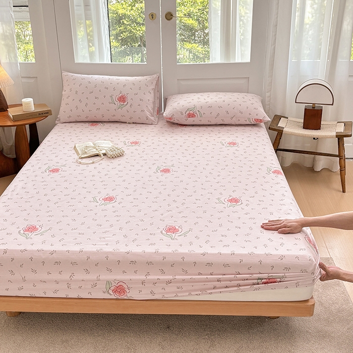 91家纺网 家纺一手货源 找家纺 青泽家纺 2025新款原棉老粗布床笠系列 浪漫花语