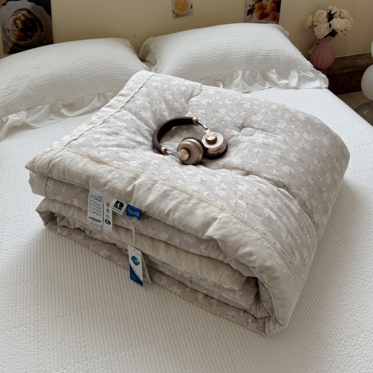 91家纺网 家纺一手货源 找家纺 一加一 2025新款A类全棉纯棉双层纱田园风懒人被冬被被子被芯（可水洗） 杏花小镇-驼