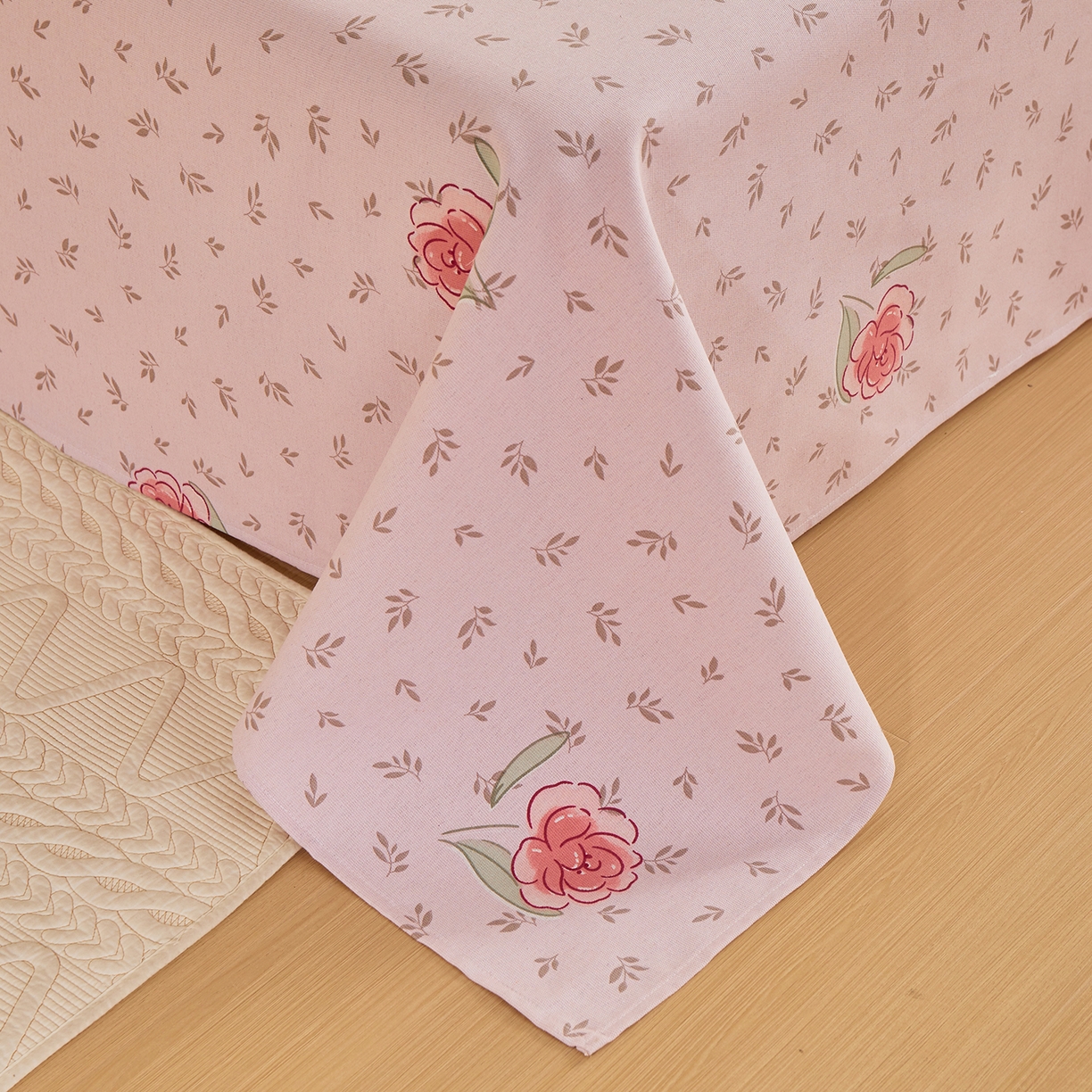 91家纺网 家纺一手货源 找家纺 青泽家纺 2025新款原棉标老粗布系列床单三件套 浪漫花语