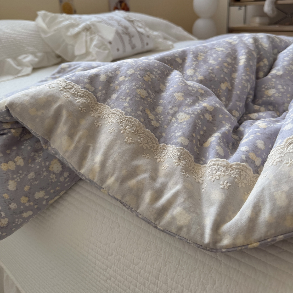 91家纺网 家纺一手货源 找家纺 一加一 2025新款A类全棉纯棉双层纱田园风懒人被冬被被子被芯（可水洗） 梦醒花间-灰