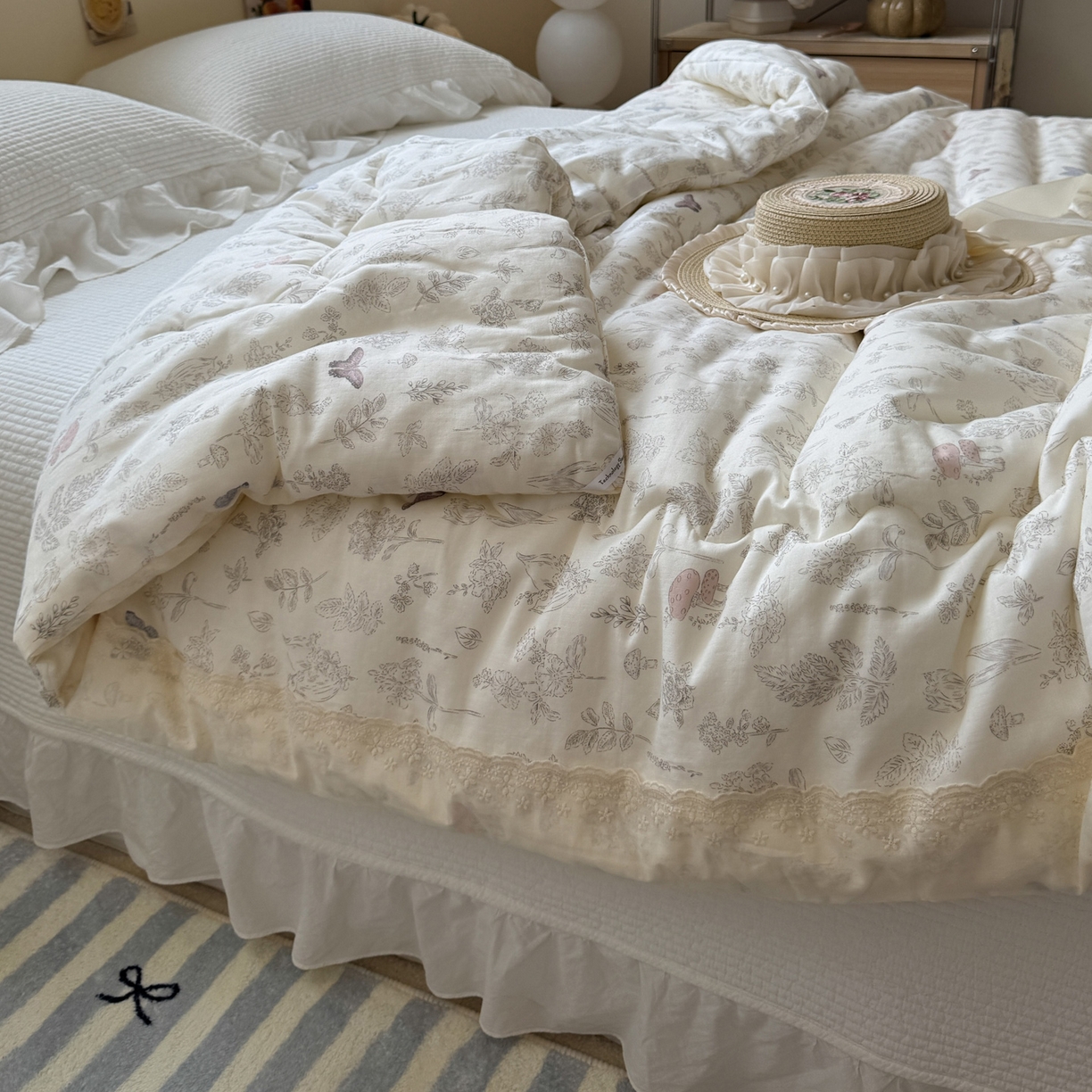 91家纺网 家纺一手货源 找家纺 一加一 2025新款A类全棉纯棉双层纱田园风懒人被冬被被子被芯（可水洗） 画棠春