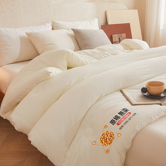 91家纺网 家纺一手货源 找家纺 欢乐季2025新款7A抗菌A类提花皱皱纱大豆纤维被四季被+被芯 月光白