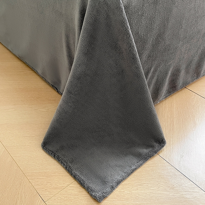 91家纺网 家纺一手货源 找家纺 摩妮卡 2025新款提花豆豆绒卡通印花牛奶绒四件套 柔伊