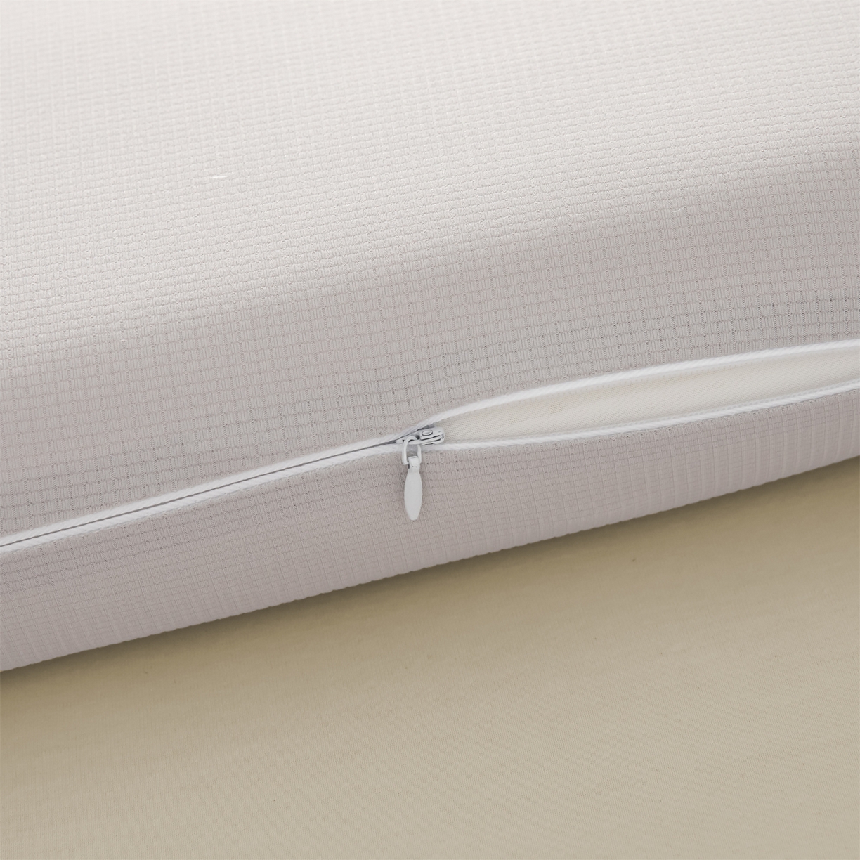 91家纺网 家纺一手货源 找家纺 麦肯锡 2025新款格纹简约深睡记忆枕枕头枕芯 灰色