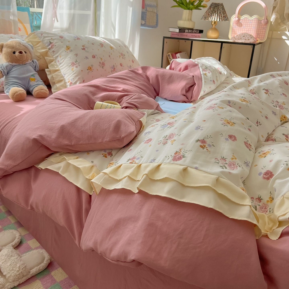 91家纺网 家纺一手货源 找家纺 （总）子钦家纺 2025新款云朵棉水洗棉双花边奶油花边仙女风床单床笠床裙四件套