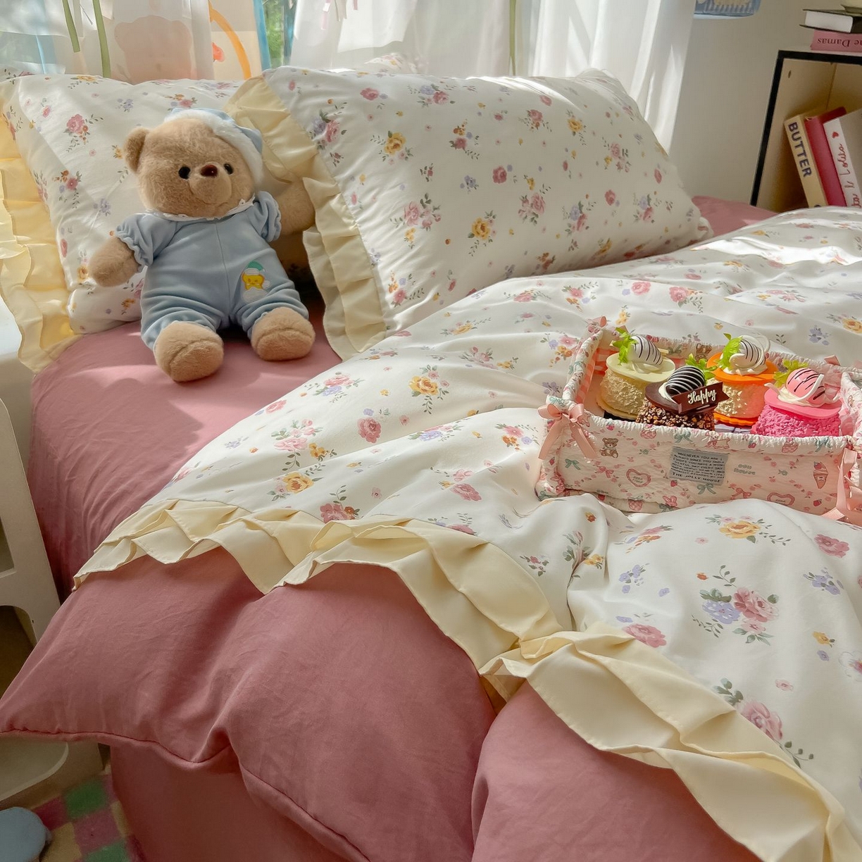 91家纺网 家纺一手货源 找家纺 （总）子钦家纺 2025新款云朵棉水洗棉双花边奶油花边仙女风床单床笠床裙四件套