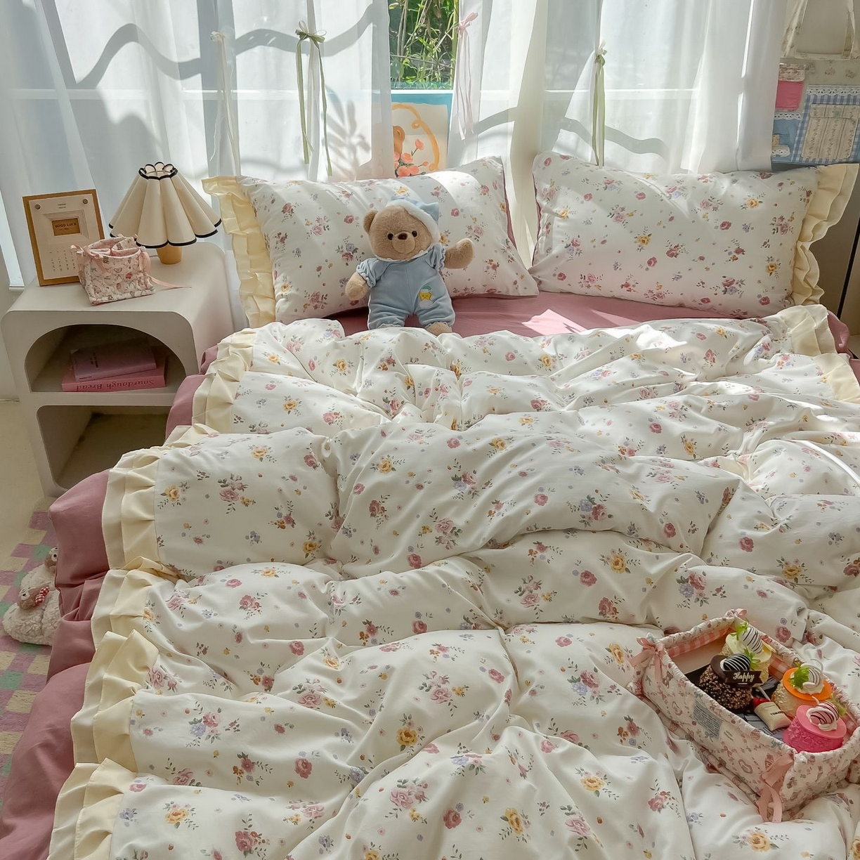 91家纺网 家纺一手货源 找家纺 （总）子钦家纺 2025新款云朵棉水洗棉双花边奶油花边仙女风床单床笠床裙四件套