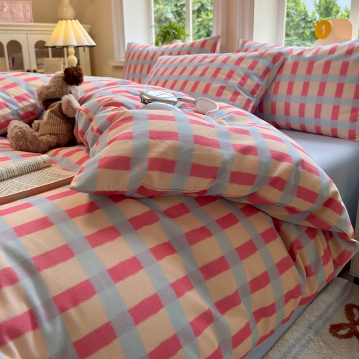 91家纺网 家纺一手货源 找家纺 如意朵 2025新款全棉纯棉磨毛四件套 艾格-粉