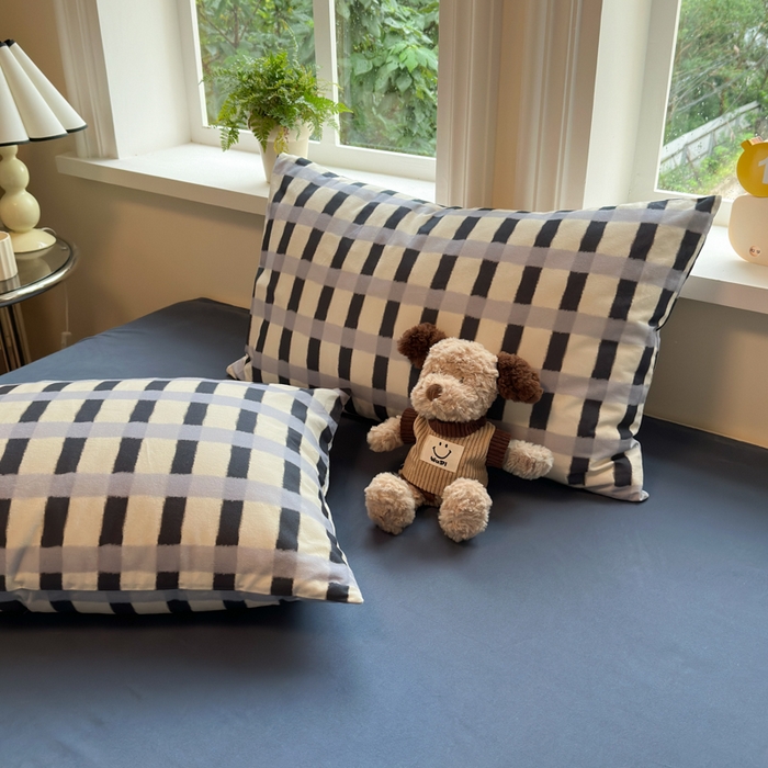 91家纺网 家纺一手货源 找家纺 如意朵 2025新款全棉纯棉磨毛四件套 艾格-灰