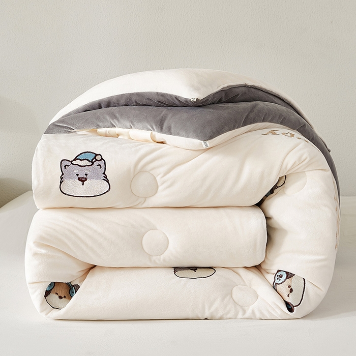 91家纺网 家纺一手货源 找家纺 （总）欢乐季2025新款刺绣零压绒恒温大豆被四季被+被芯