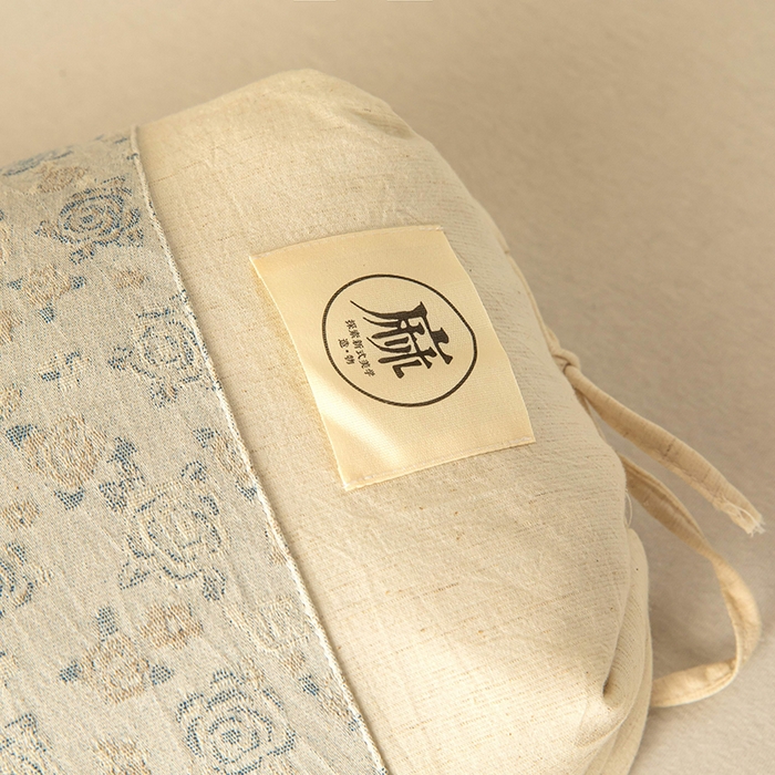 91家纺网 家纺一手货源 找家纺 梦莱家纺 2025新款棉麻荞麦枕枕头枕芯 蓝色 32x55cm甜荞/只