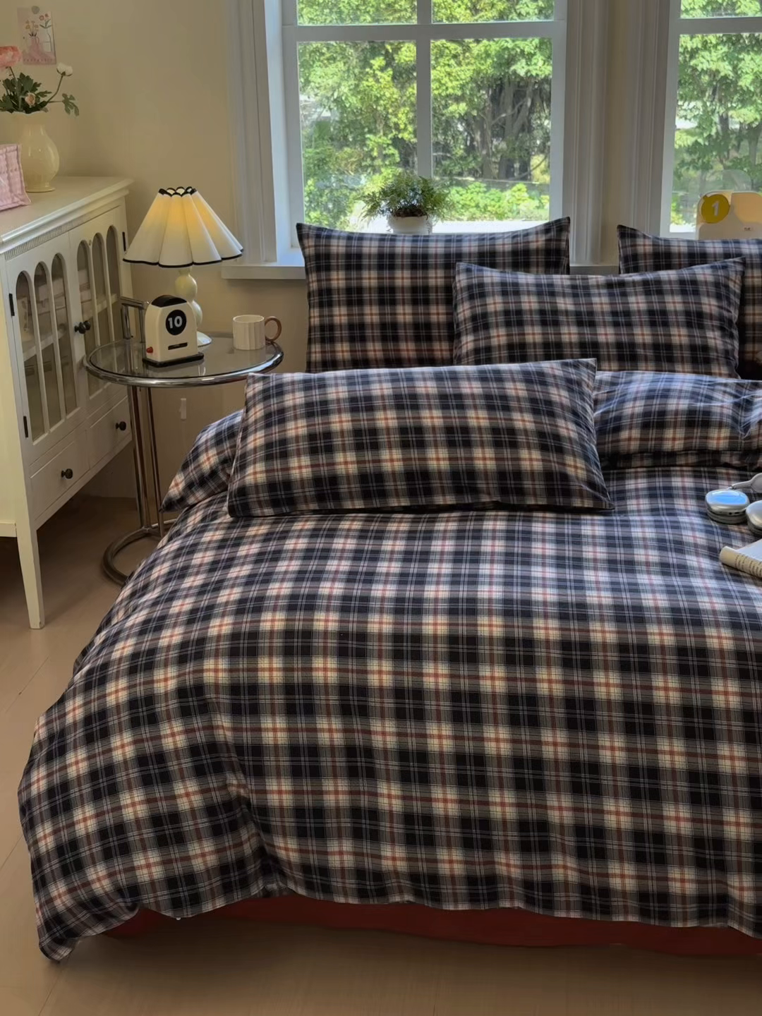 91家纺网 家纺一手货源 找家纺 如意朵 2025新款全棉纯棉磨毛四件套 布朗妮