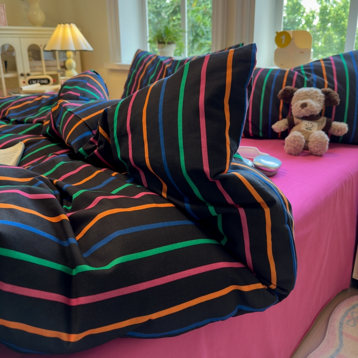 91家纺网 家纺一手货源 找家纺 如意朵 2025新款全棉纯棉磨毛四件套 多彩-黑