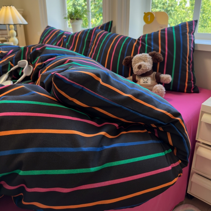 91家纺网 家纺一手货源 找家纺 如意朵 2025新款全棉纯棉磨毛四件套 多彩-黑