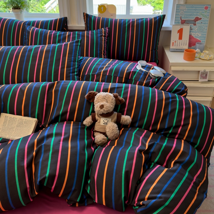 91家纺网 家纺一手货源 找家纺 如意朵 2025新款全棉纯棉磨毛四件套 多彩-黑