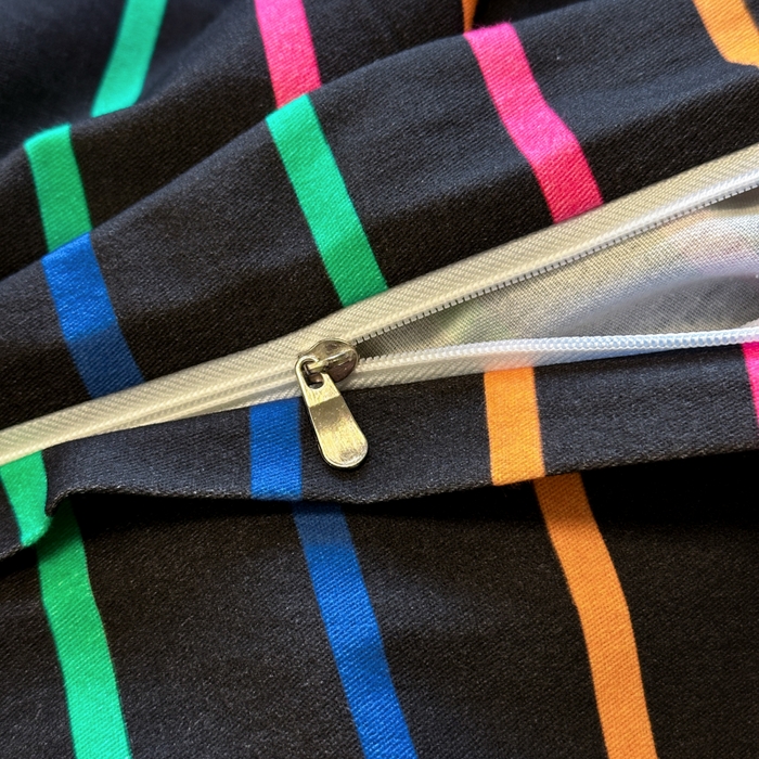 91家纺网 家纺一手货源 找家纺 如意朵 2025新款全棉纯棉磨毛四件套 多彩-黑