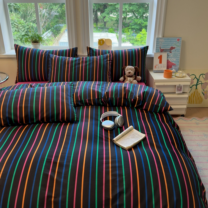 91家纺网 家纺一手货源 找家纺 如意朵 2025新款全棉纯棉磨毛四件套 多彩-黑