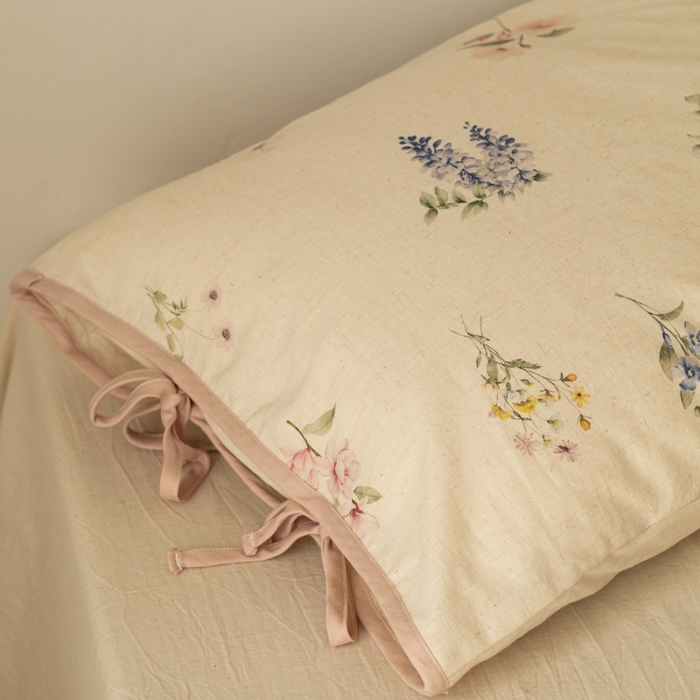 91家纺网 家纺一手货源 找家纺 山舍家居 2025新款竹节棉麻印花工艺款四件套 粉黛略施