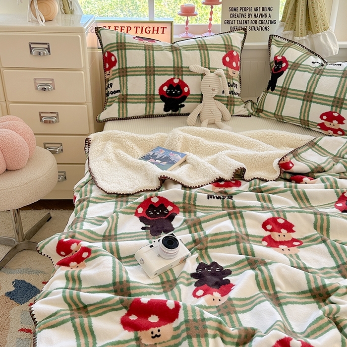 91家纺网 家纺一手货源 找家纺 （总）繁花家居 2025英伦风高克重羊羔绒牛奶绒贝壳边毛毯毯子