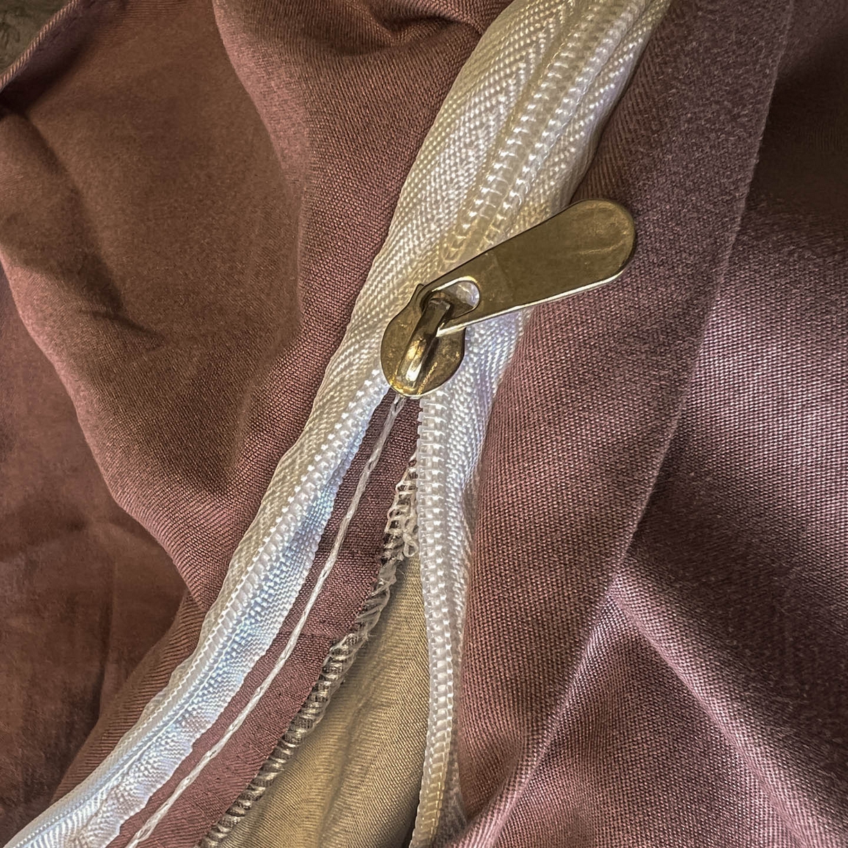 91家纺网 家纺一手货源 找家纺 美梦家纺 2025新款亲肤舒适高克重云感棉床盖四件套 巴洛克之恋·咖