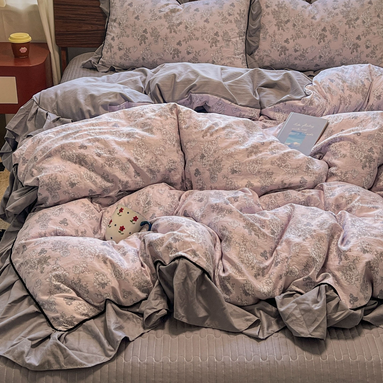 91家纺网 家纺一手货源 找家纺 美梦家纺 2025新款亲肤舒适高克重云感棉床盖四件套 法式情怀·蓝