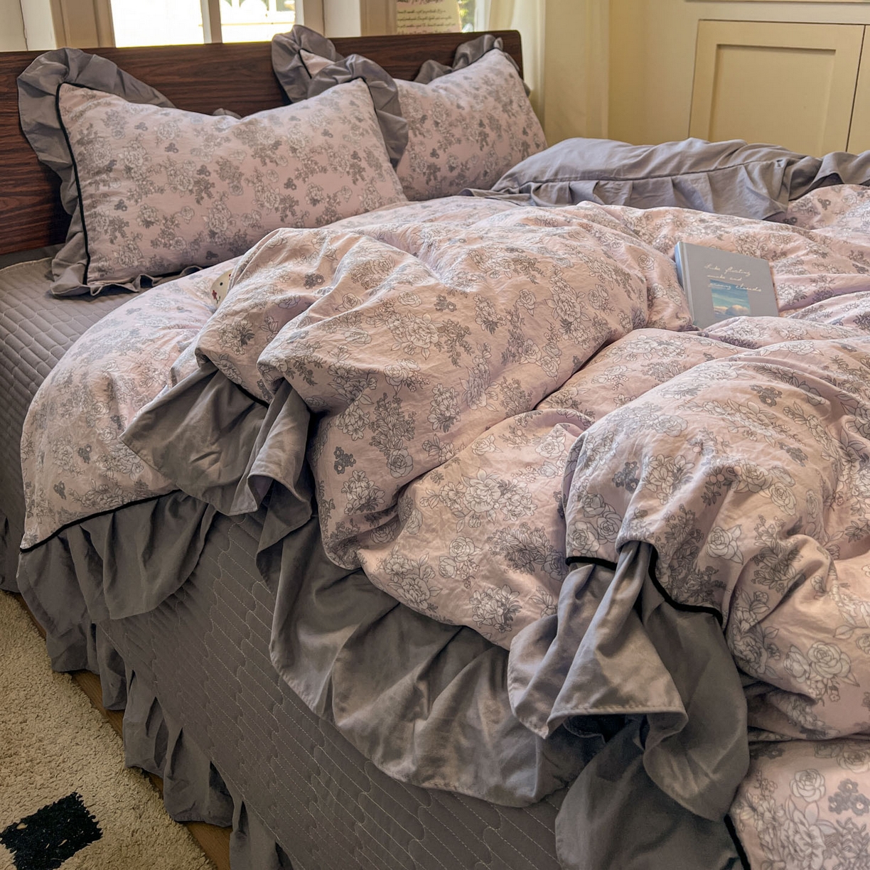 91家纺网 家纺一手货源 找家纺 美梦家纺 2025新款亲肤舒适高克重云感棉床盖四件套 法式情怀·蓝