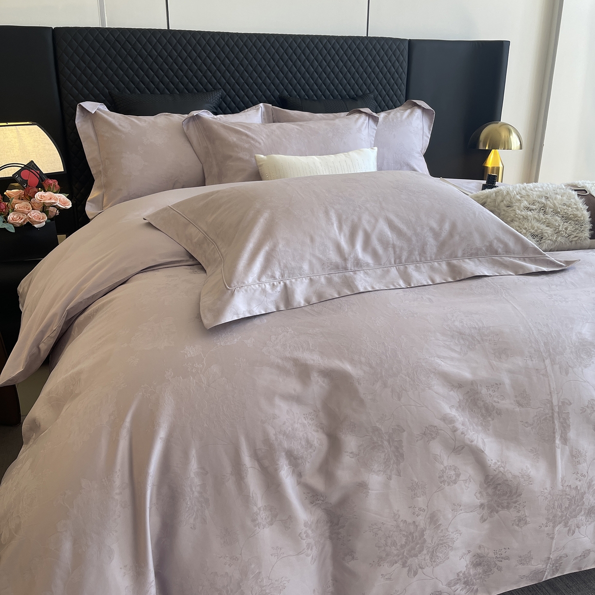 91家纺网 家纺一手货源 找家纺 莱豫家纺 2025秋冬新款长绒棉纯棉提花四件套 佩斯莉