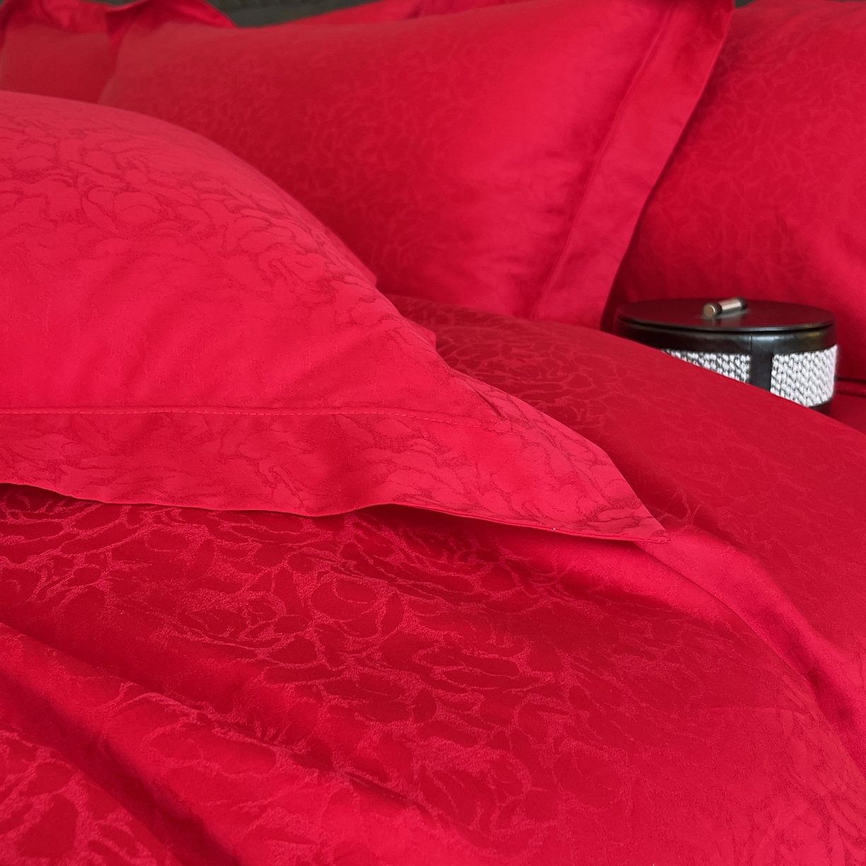 91家纺网 家纺一手货源 找家纺 莱豫家纺 2025秋冬新款长绒棉纯棉提花四件套 格蕾丝