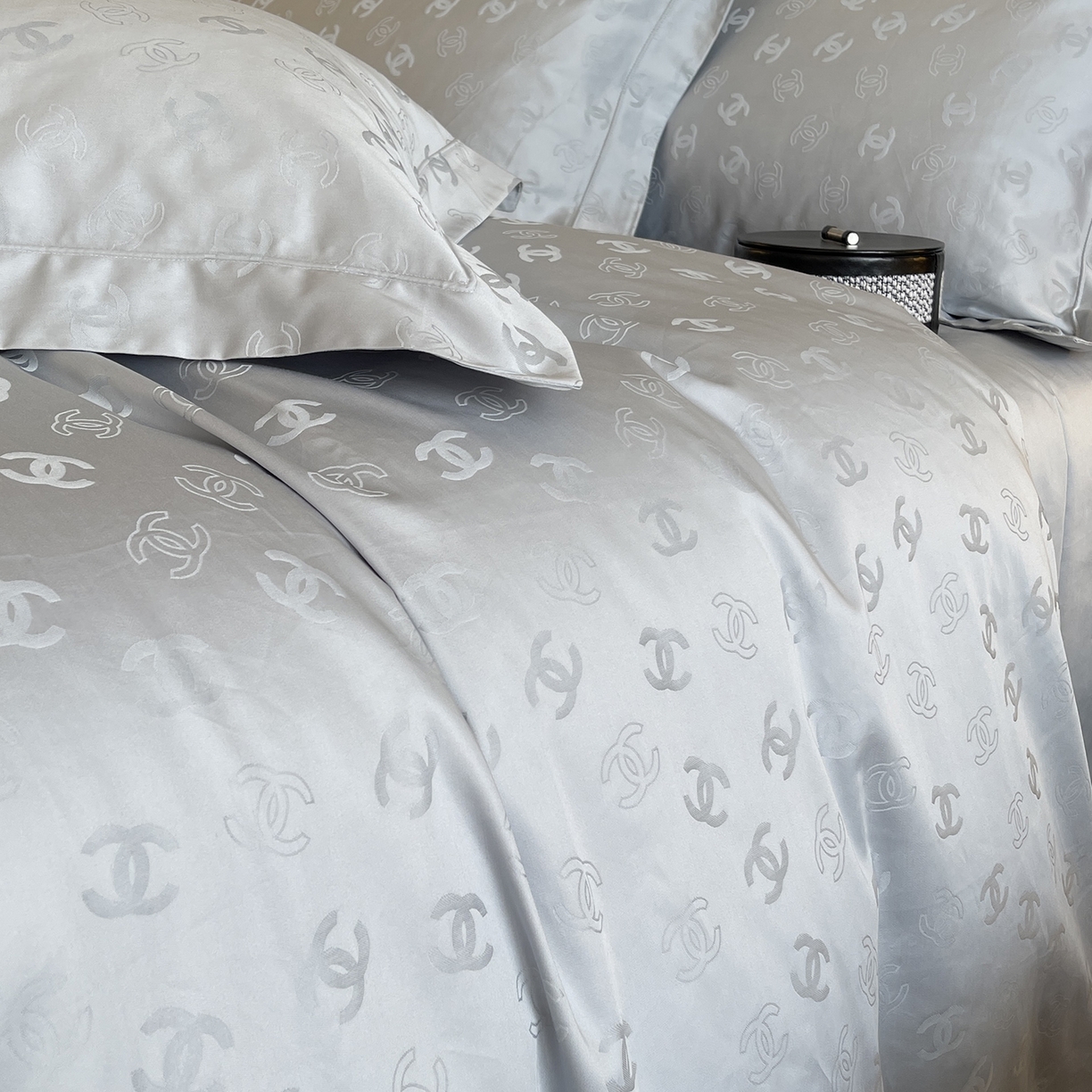 91家纺网 家纺一手货源 找家纺 莱豫家纺 2025秋冬新款长绒棉纯棉提花四件套 佐罗