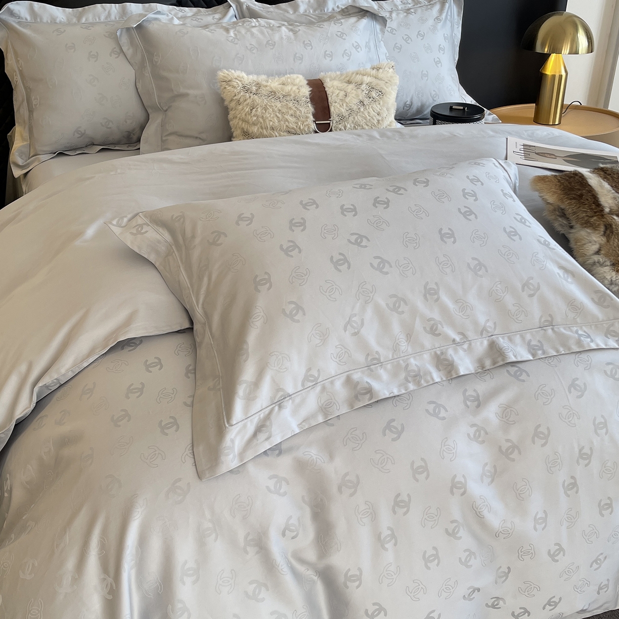 91家纺网 家纺一手货源 找家纺 莱豫家纺 2025秋冬新款长绒棉纯棉提花四件套 佐罗