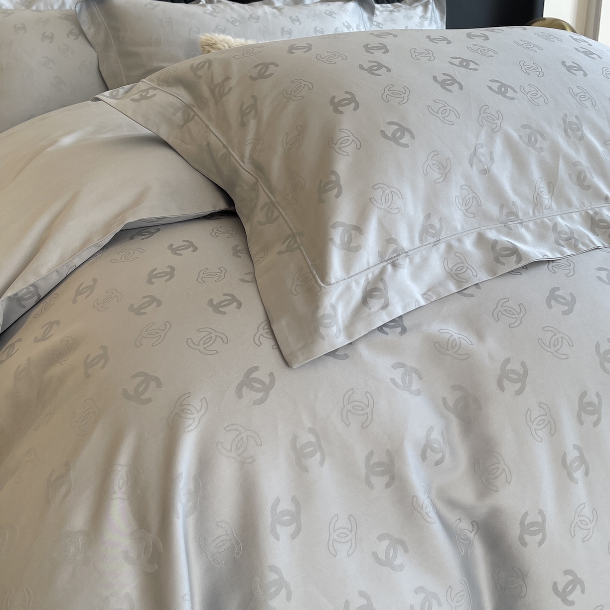 91家纺网 家纺一手货源 找家纺 莱豫家纺 2025秋冬新款长绒棉纯棉提花四件套 佐罗