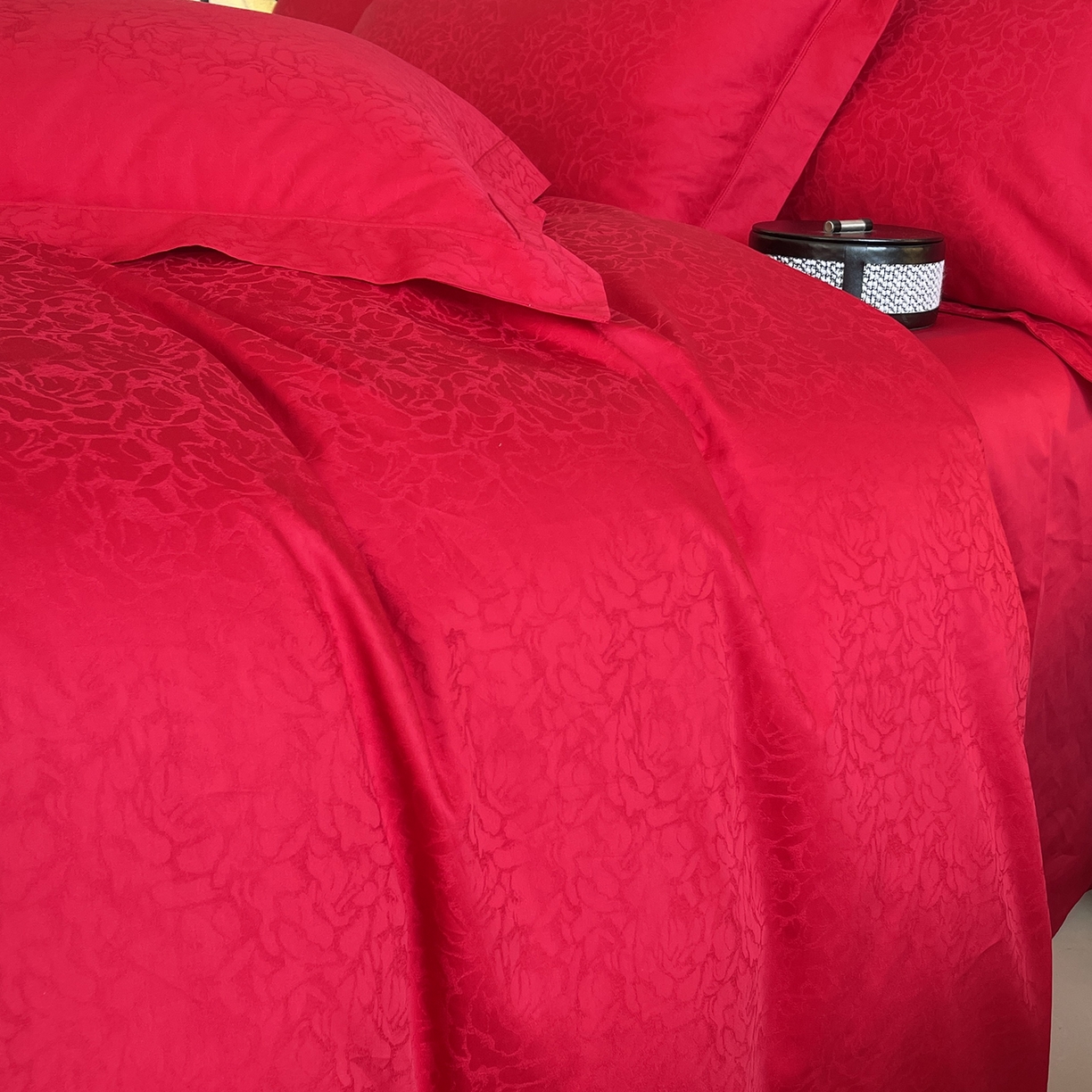 91家纺网 家纺一手货源 找家纺 莱豫家纺 2025秋冬新款长绒棉纯棉提花四件套 格蕾丝