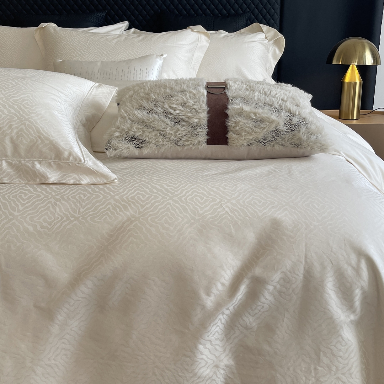 91家纺网 家纺一手货源 找家纺 莱豫家纺 2025秋冬新款长绒棉纯棉提花四件套 莱蒙