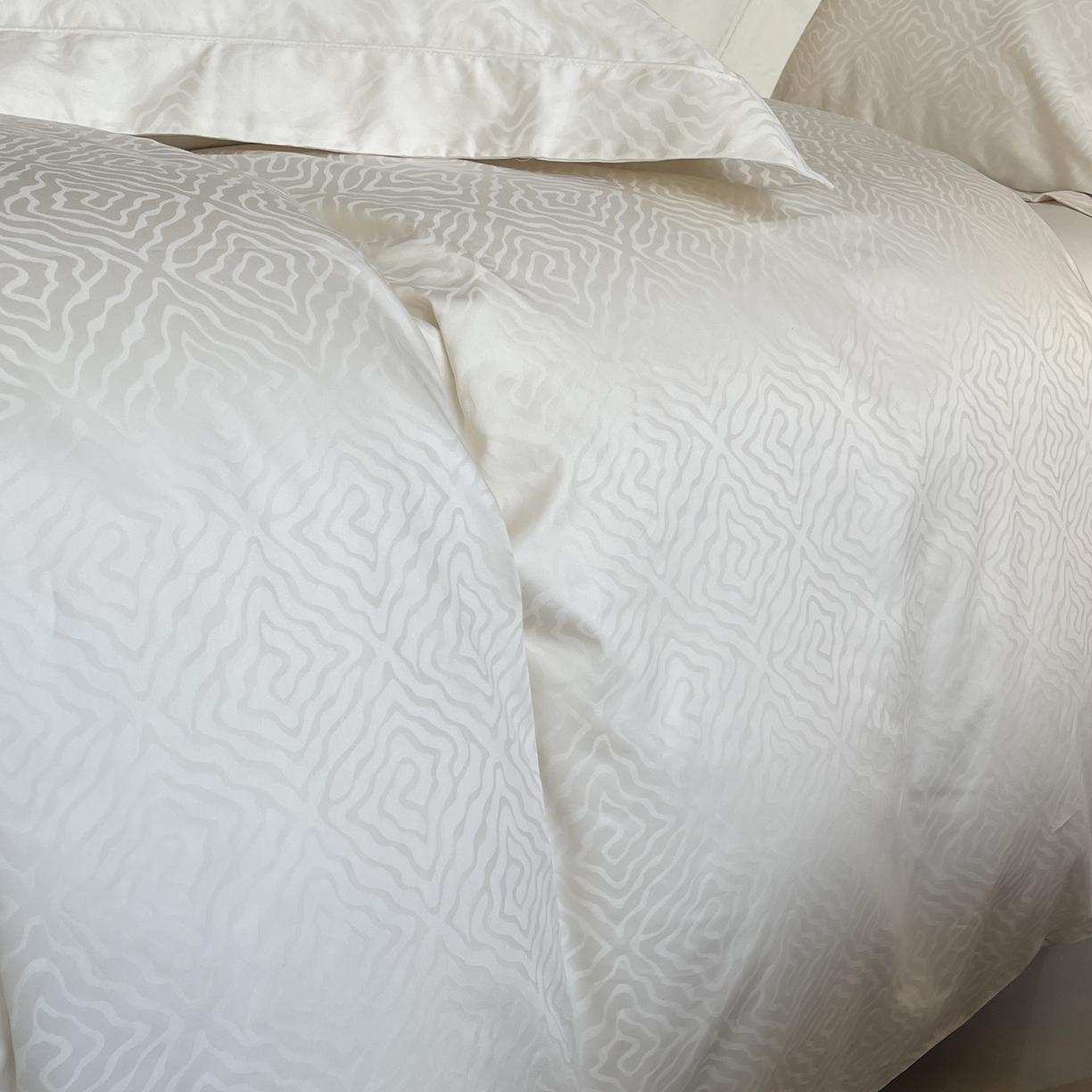 91家纺网 家纺一手货源 找家纺 莱豫家纺 2025秋冬新款长绒棉纯棉提花四件套 莱蒙