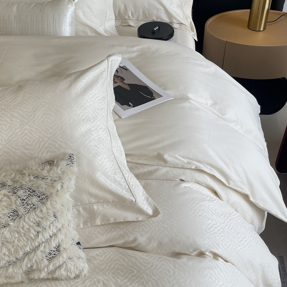 91家纺网 家纺一手货源 找家纺 莱豫家纺 2025秋冬新款长绒棉纯棉提花四件套 莱蒙