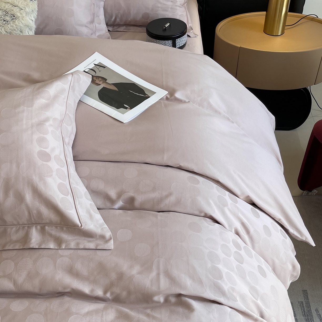 91家纺网 家纺一手货源 找家纺 莱豫家纺 2025秋冬新款长绒棉纯棉提花四件套 黛莉安