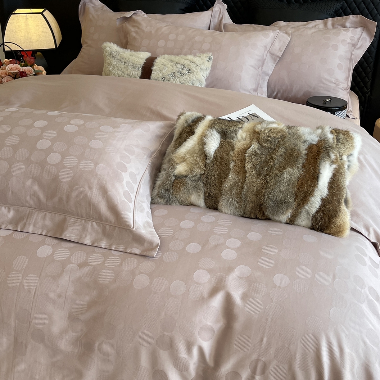 91家纺网 家纺一手货源 找家纺 莱豫家纺 2025秋冬新款长绒棉纯棉提花四件套 黛莉安