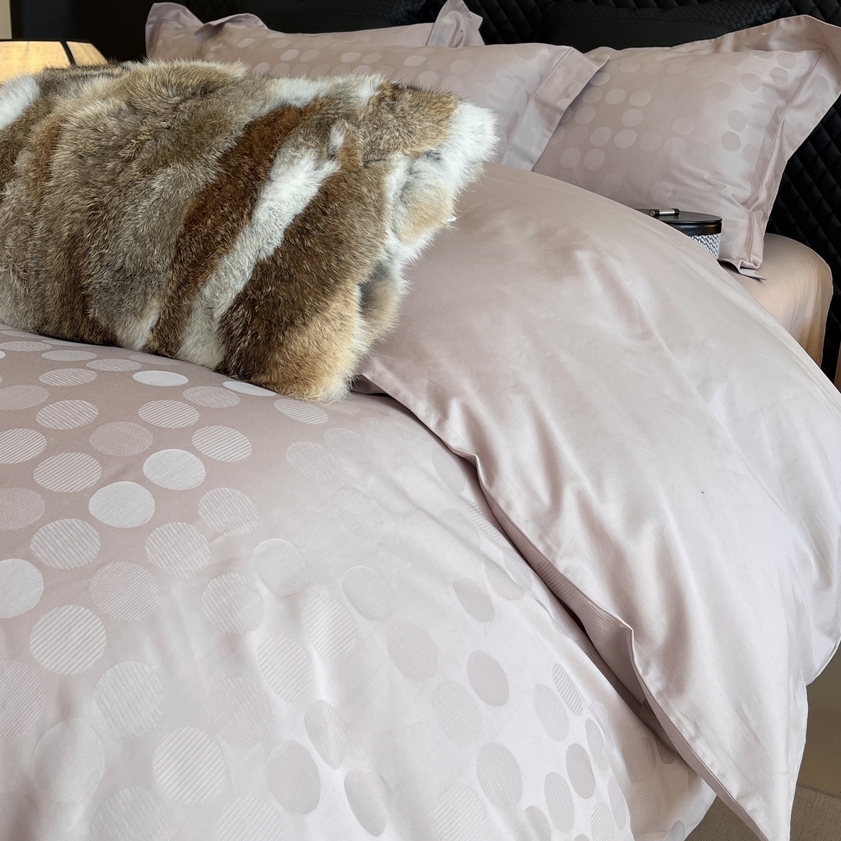 91家纺网 家纺一手货源 找家纺 莱豫家纺 2025秋冬新款长绒棉纯棉提花四件套 黛莉安