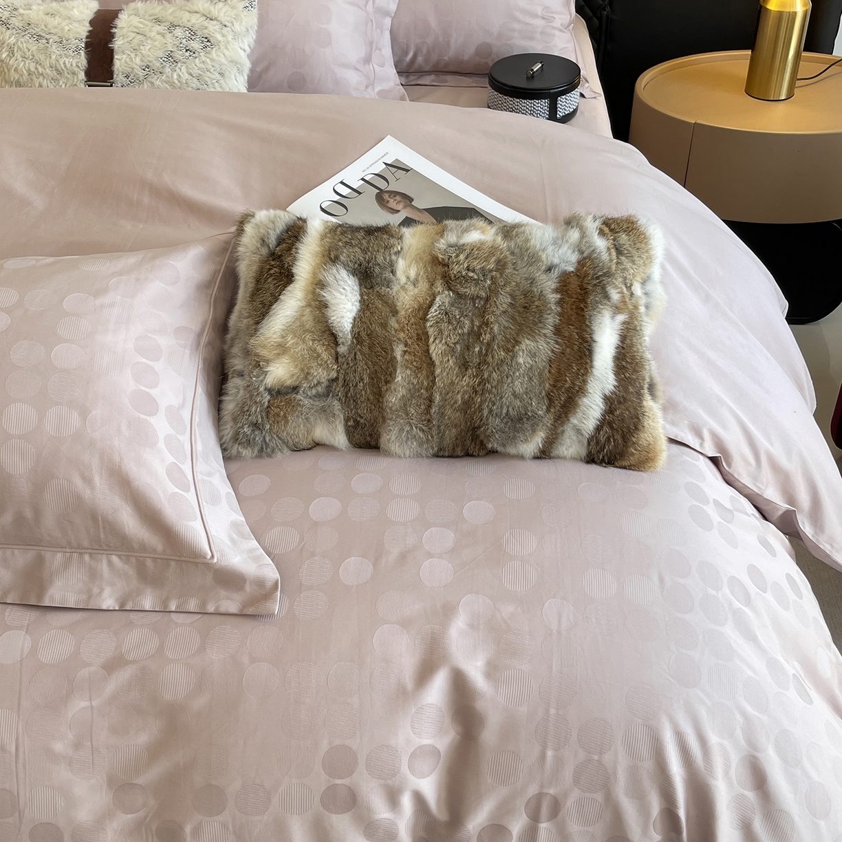 91家纺网 家纺一手货源 找家纺 莱豫家纺 2025秋冬新款长绒棉纯棉提花四件套 黛莉安