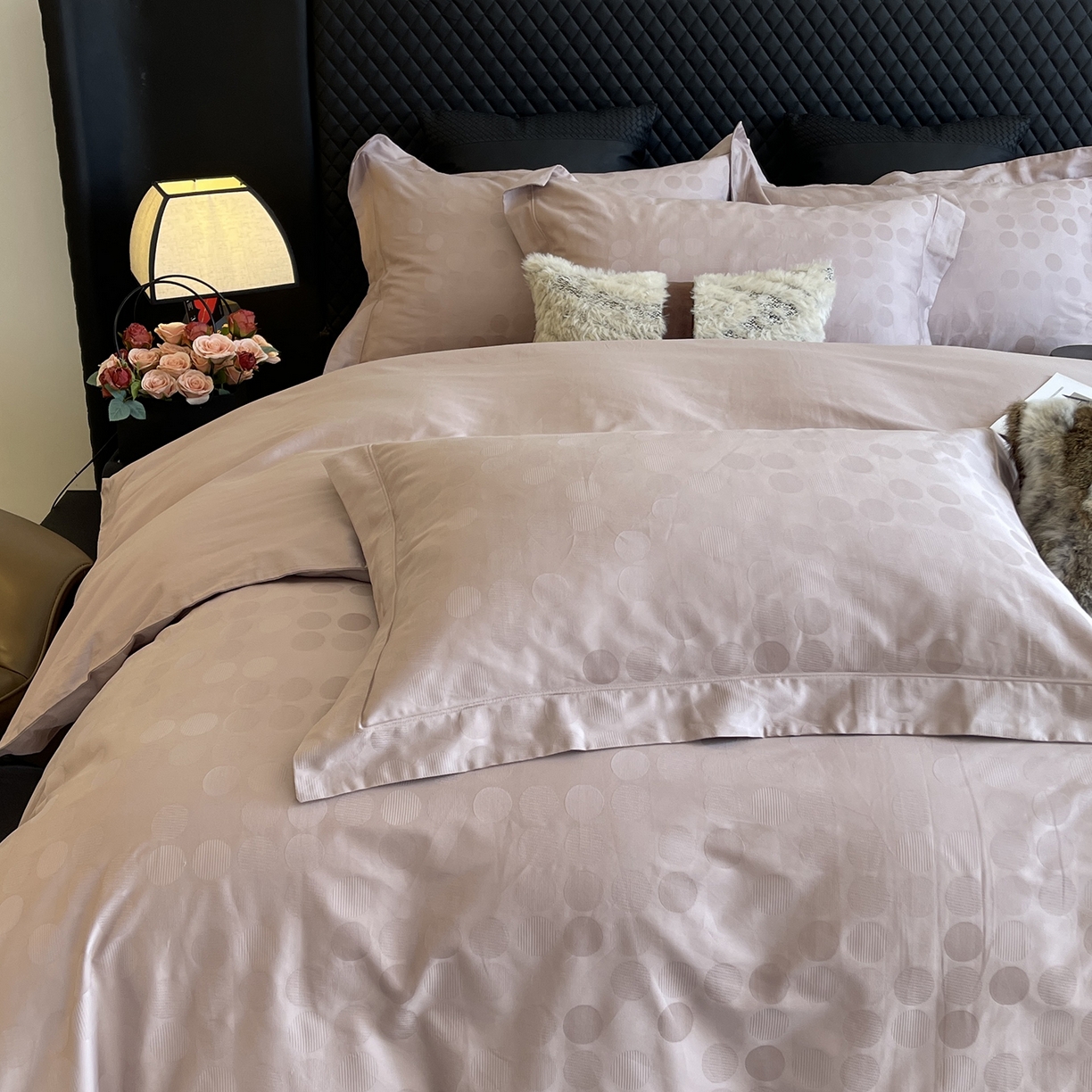 91家纺网 家纺一手货源 找家纺 莱豫家纺 2025秋冬新款长绒棉纯棉提花四件套 黛莉安