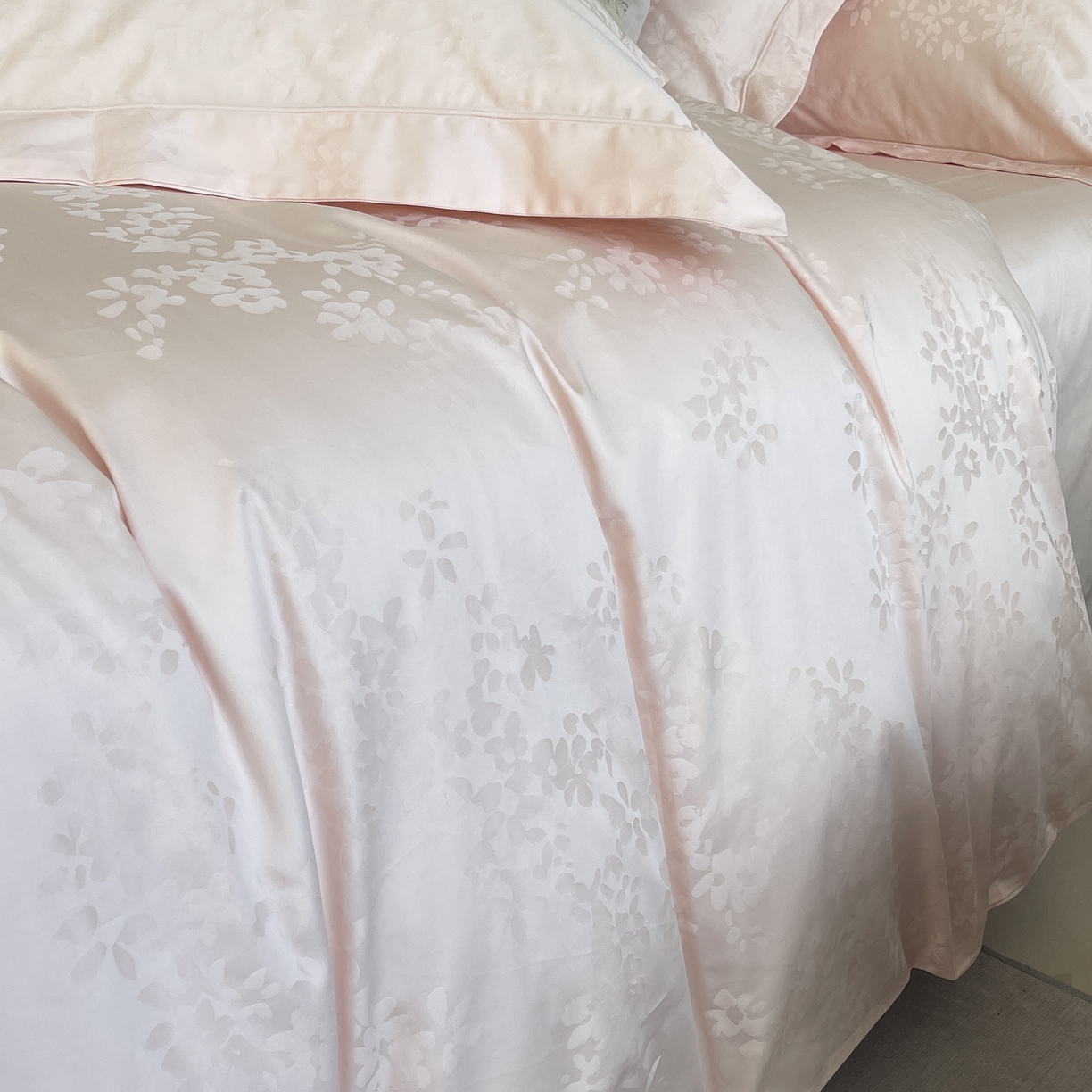 91家纺网 家纺一手货源 找家纺 莱豫家纺 2025秋冬新款长绒棉纯棉提花四件套 瓦妮莎