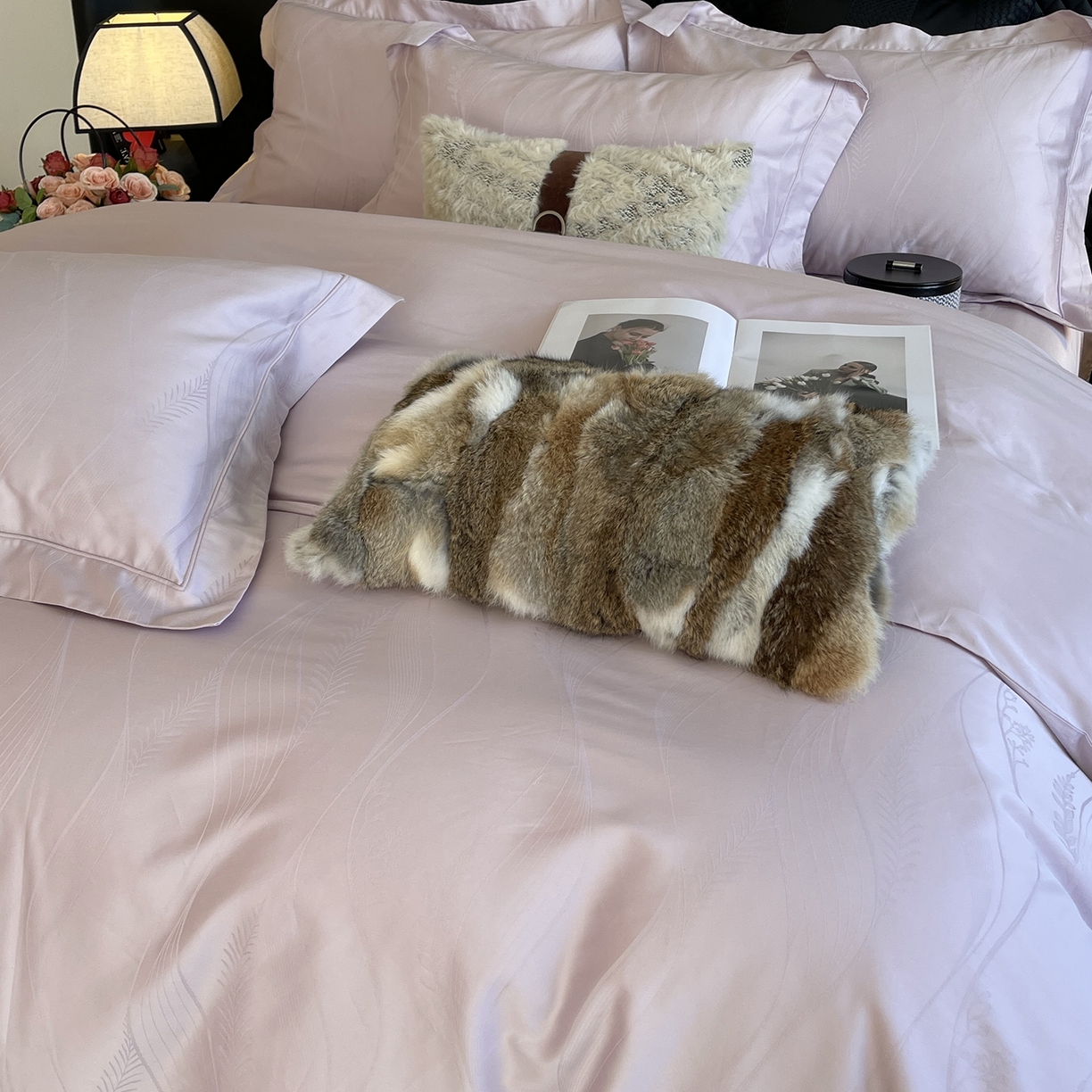 91家纺网 家纺一手货源 找家纺 莱豫家纺 2025秋冬新款长绒棉纯棉提花四件套 佩妮儿